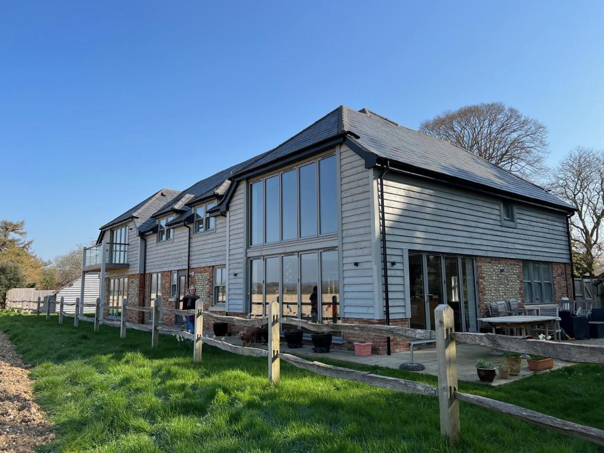 Flint House - Goodwood Events Bed & Breakfast ชิชิสเตอร์ ภายนอก รูปภาพ