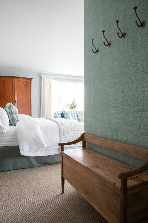 Flint House - Goodwood Events Bed & Breakfast ชิชิสเตอร์ ภายนอก รูปภาพ