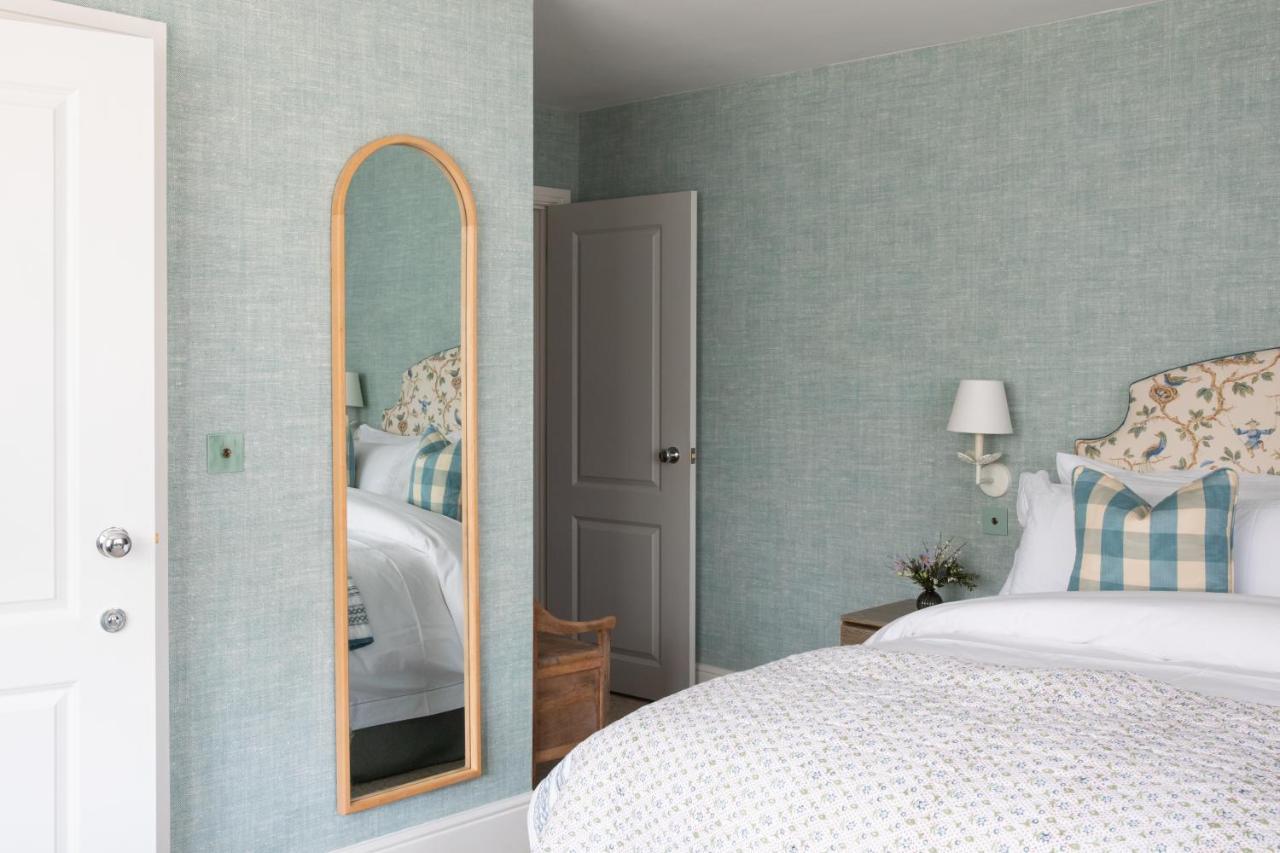 Flint House - Goodwood Events Bed & Breakfast ชิชิสเตอร์ ภายนอก รูปภาพ